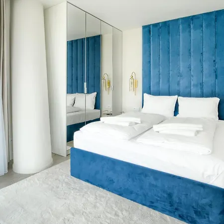 Prywatne W Wave, Sun & Snow